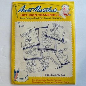 Vintage‎ Aunt Martha's Hot Iron Transfers #3400 Dottie The Duck